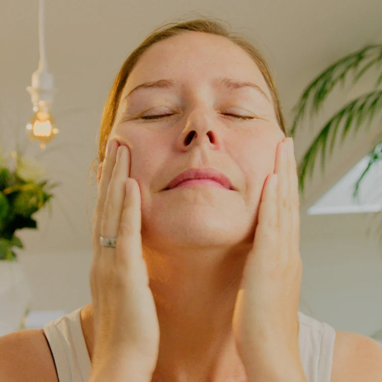 Double Cleansing - Facial Cleansing