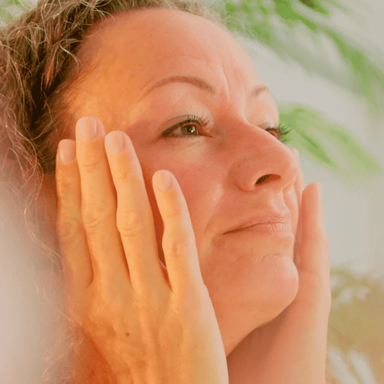 Skin Glow - Bestes Geischtsöl für Reife Haut